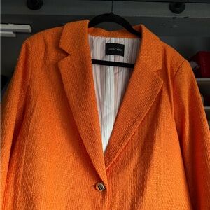 Dolce Cabo Women's Orange Cropped Blazer